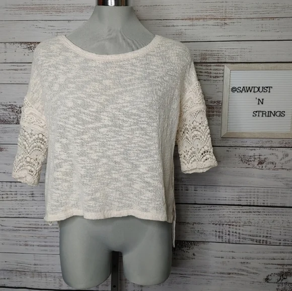 Anthro Little Yellow Bird top size S - Picture 9 of 13